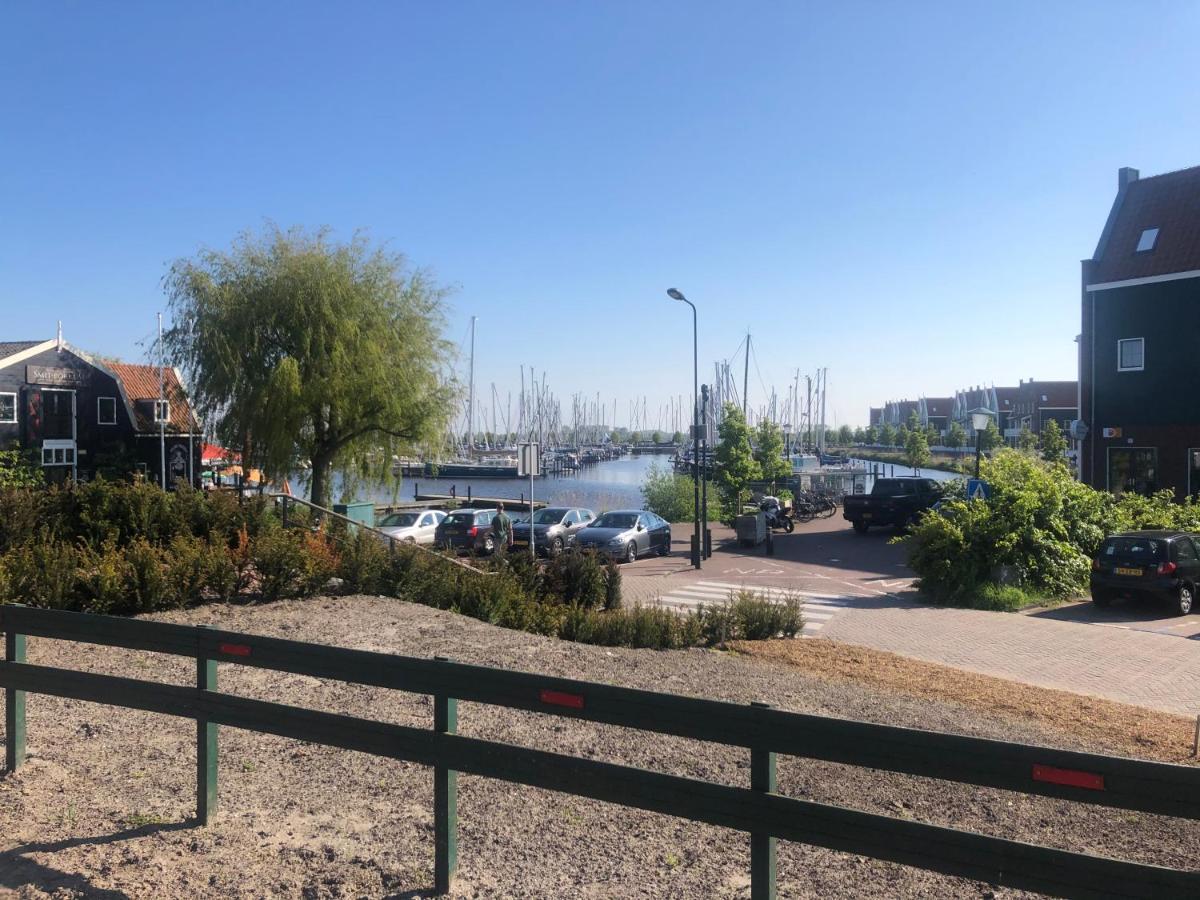 B&B Casandra Volendam Exterior photo